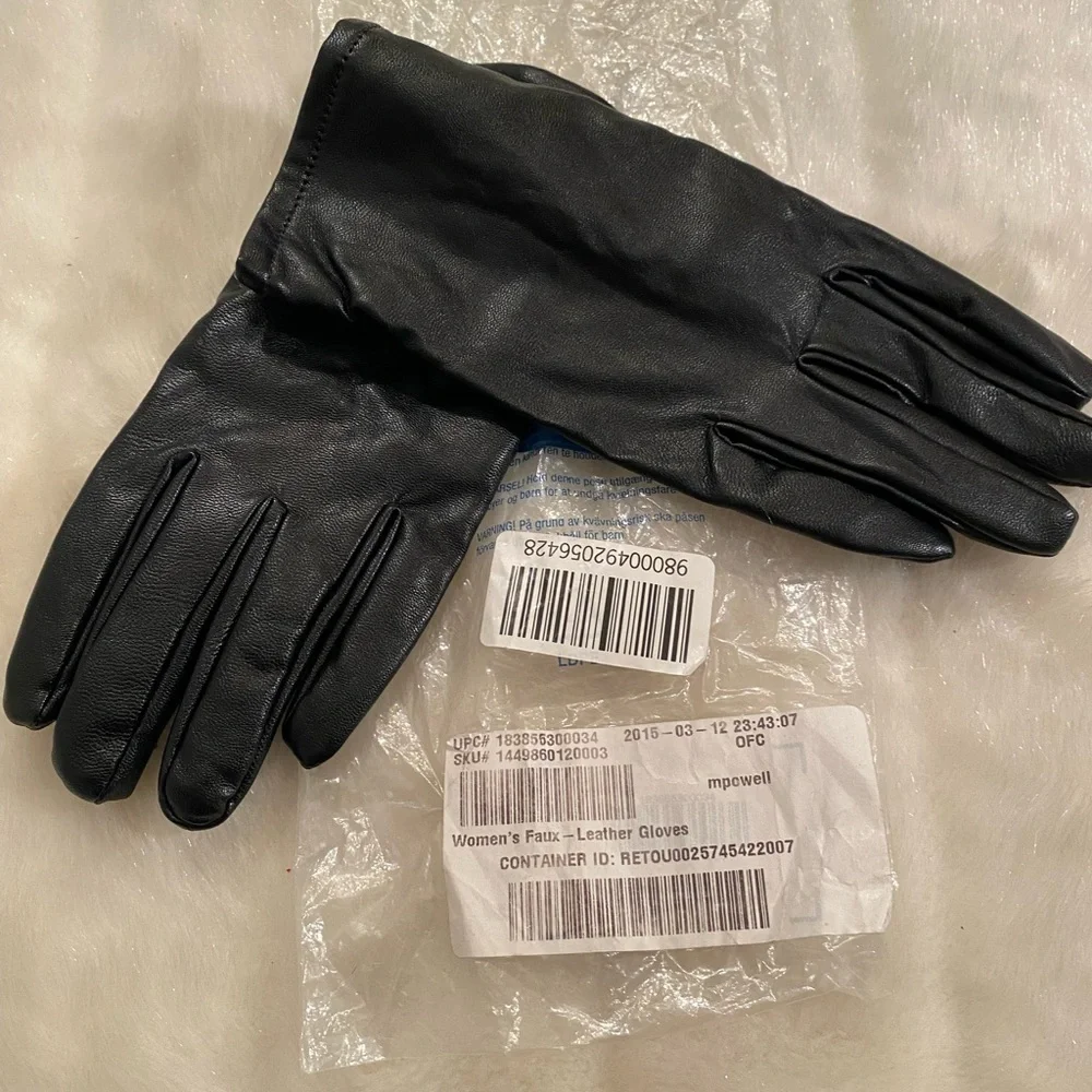 Ladies Black Gloves